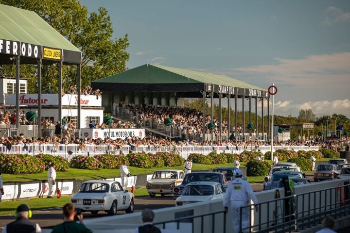 Admission & Grandstand Package