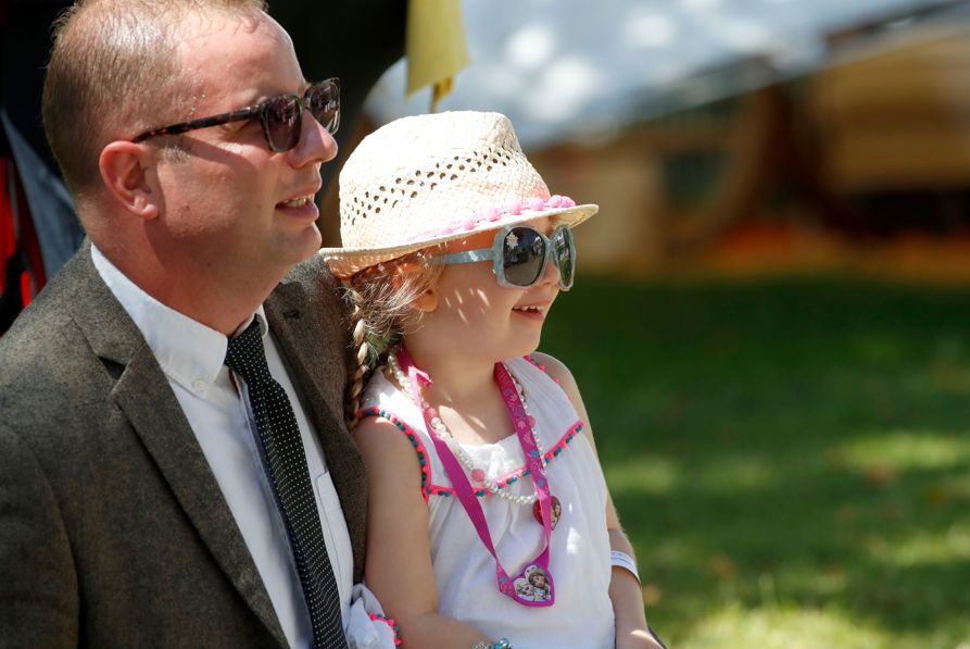 Father and Daughter enjoying Goodwood.Goodwood 3.8.18.Pic Dan Abraham-focusonracing.com