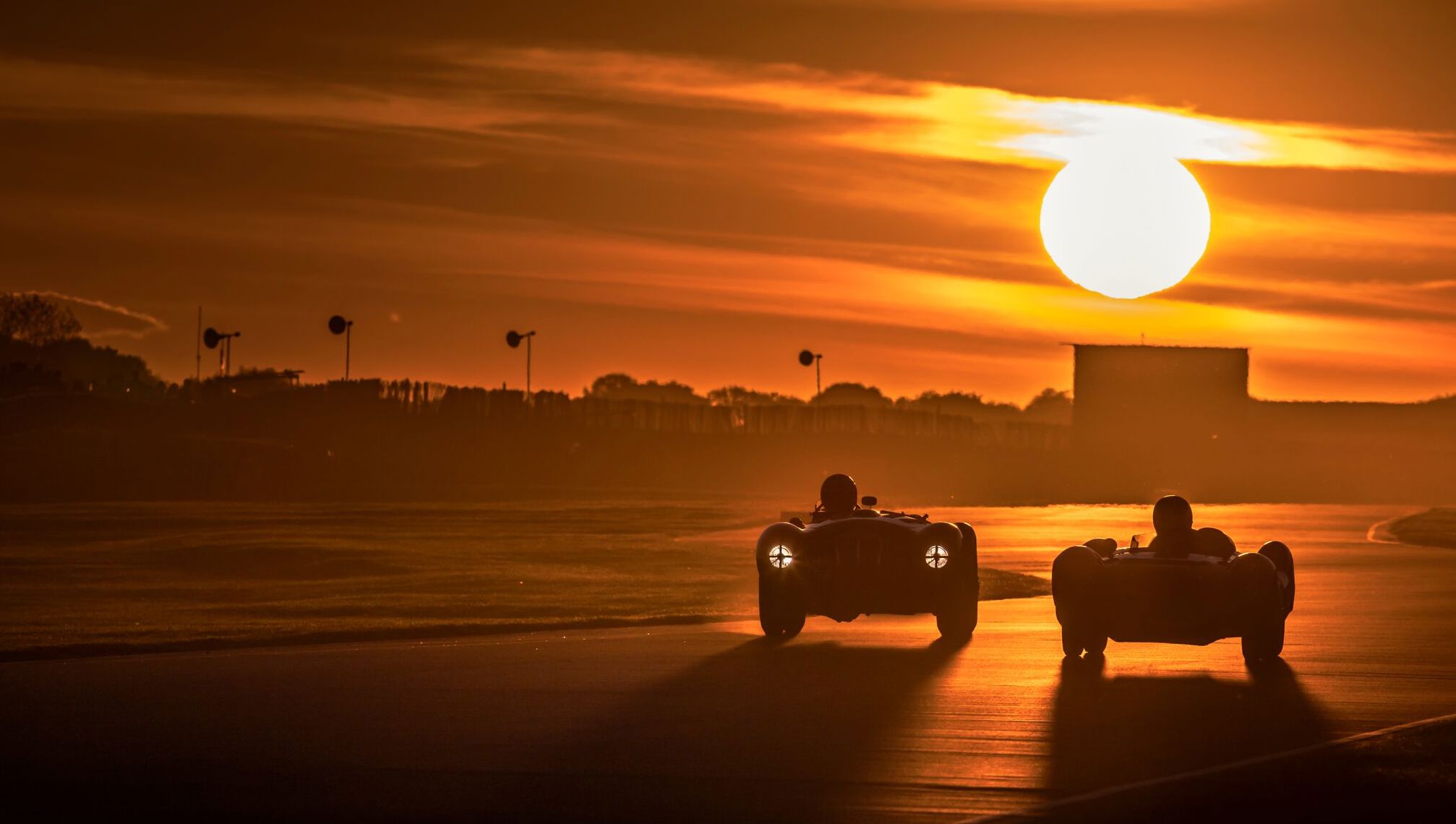 AON activation at Goodwood Revival..Race one - Freddie March Memorial Trophy..Client: AON.Picture date: Friday September 16, 2022..Photograph by Christopher Ison ©.07544044177.chris@christopherison.com.www.christopherison.com..IMPORTANT NOTE REGARDING IMAGE LICENCING FOR THIS PHOTOGRAPH: This image is supplied to the client under the terms previously agree. No sales are permitted unless expressly agreed in writing by the photographer.