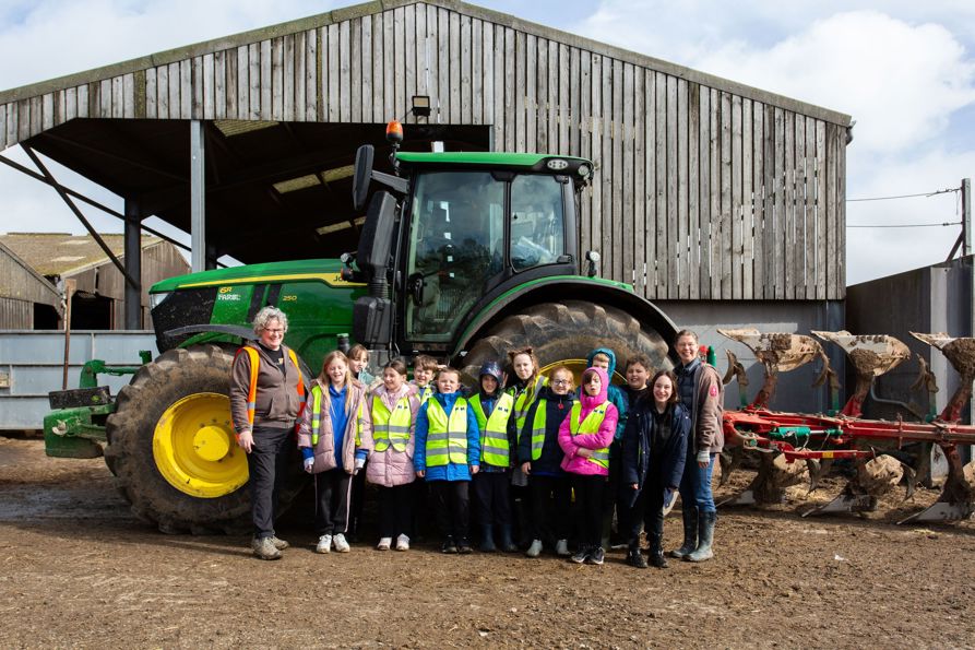 SchoolFarmVisit_JohnathanSwann__41.jpg