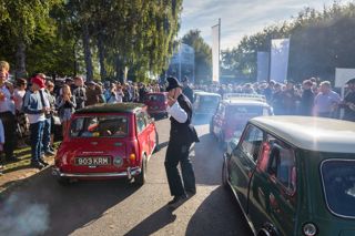 Atmosphere from the Goodwood Revival 2019..Picture date: Sunday September 15, 2019..Photograph by Christopher Ison ©.07544044177.chris@christopherison.com.www.christopherison.com