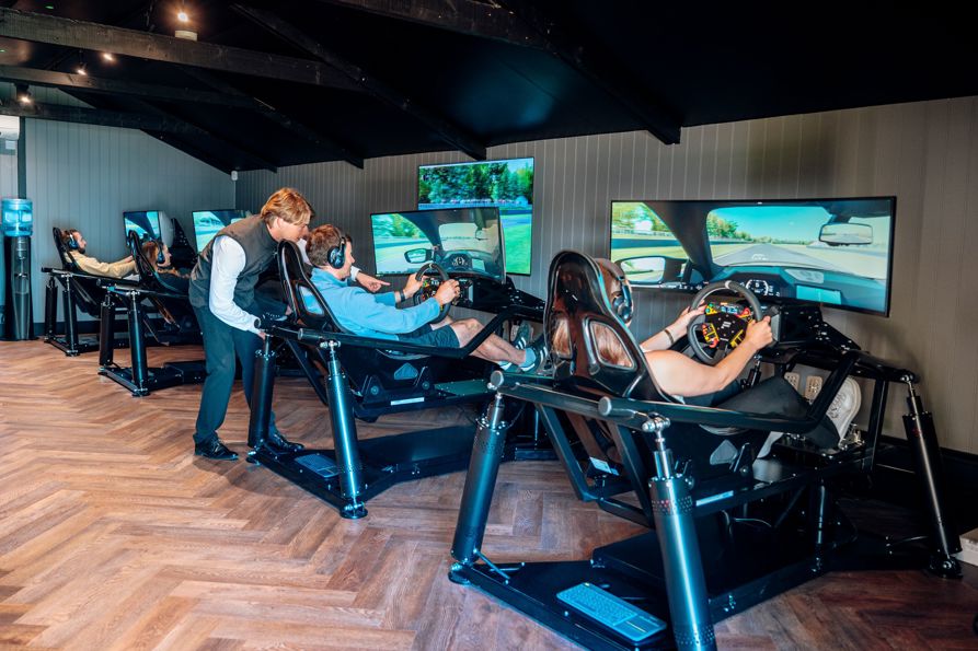 Website-MotorCircuitDrivingSimulators_JaysonFong_2023_04.jpg