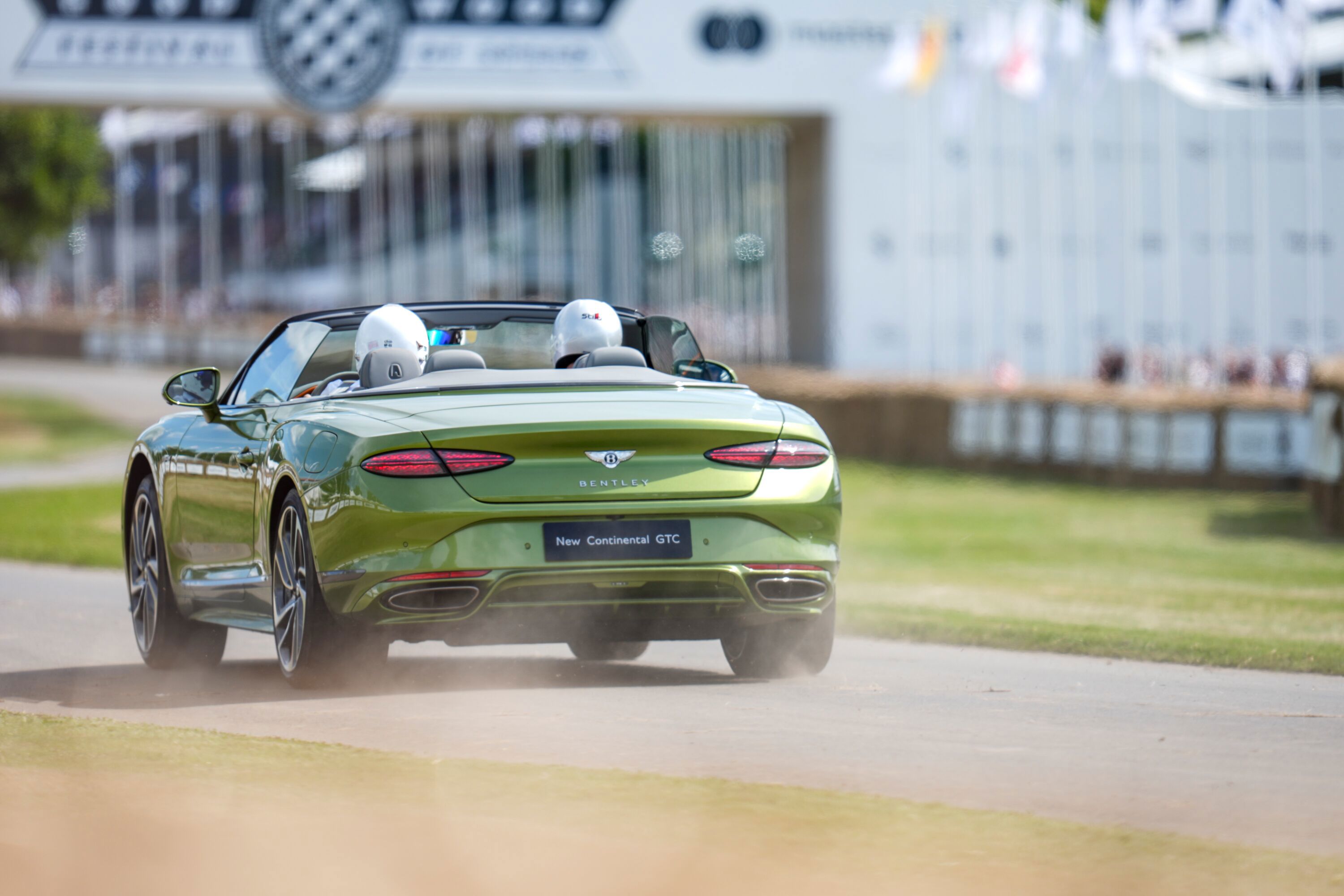 [Video] Bentley Continental GT Speed makes dynamic debut at 2024 ...