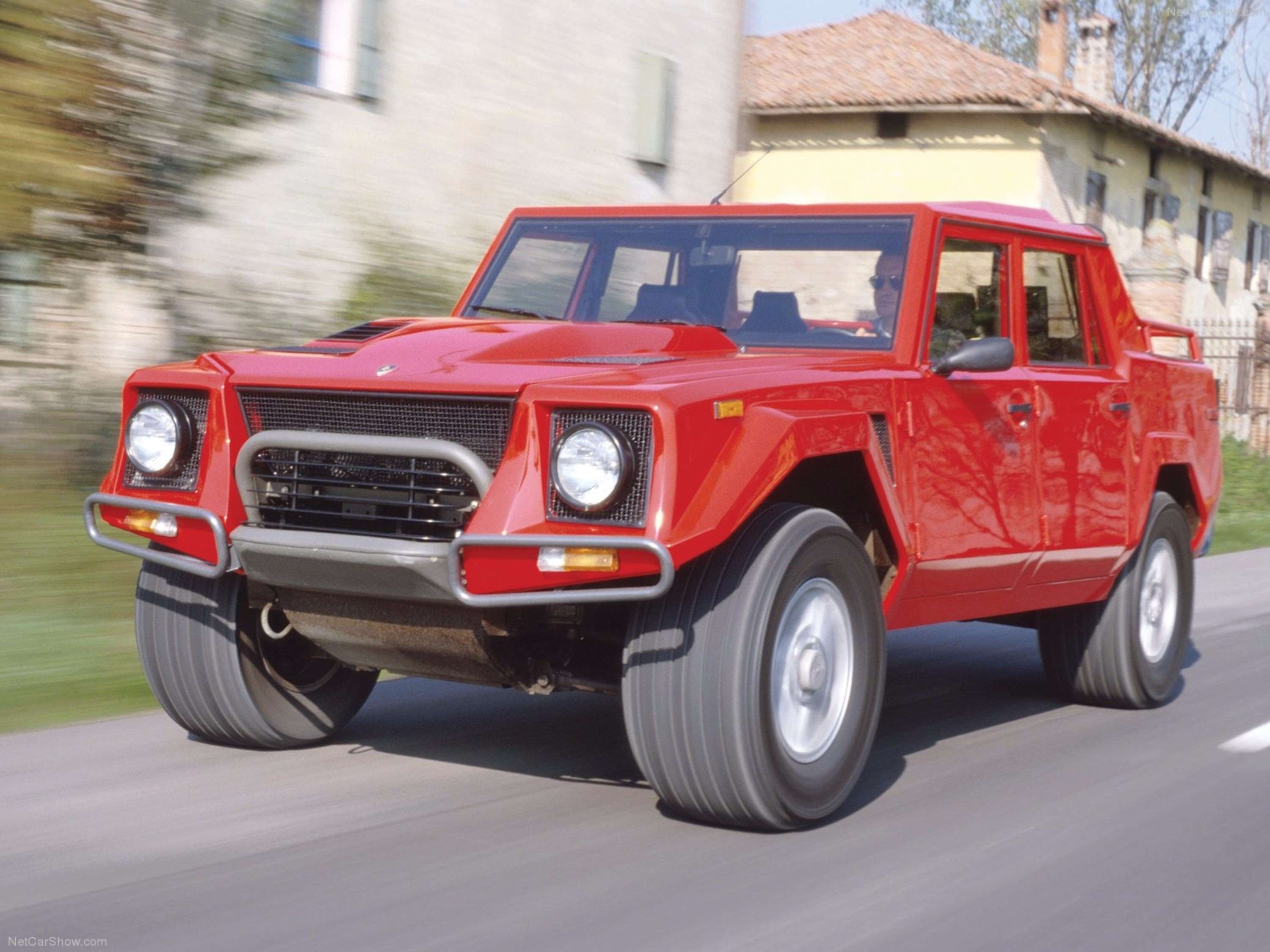 Andrew Frankel: Driving Lamborghini's SUV