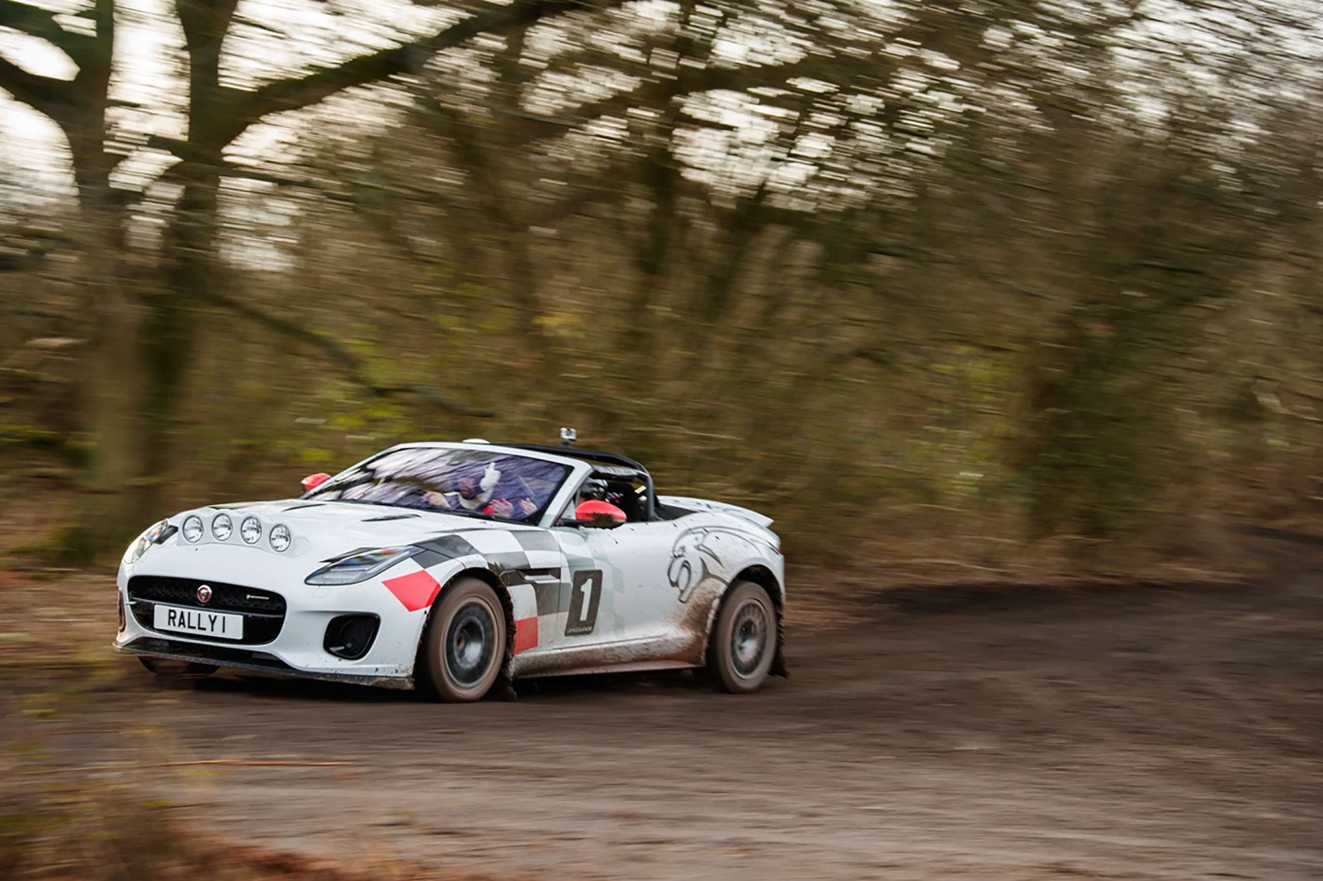 F Type Racging A rally-spec F-Type is as hilarious as you’d expect