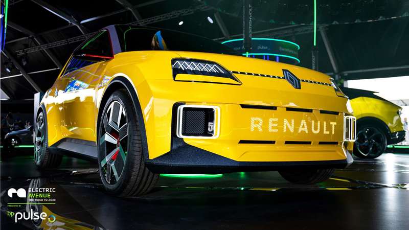 The Renault 5 EV still looks like great fun | GRR