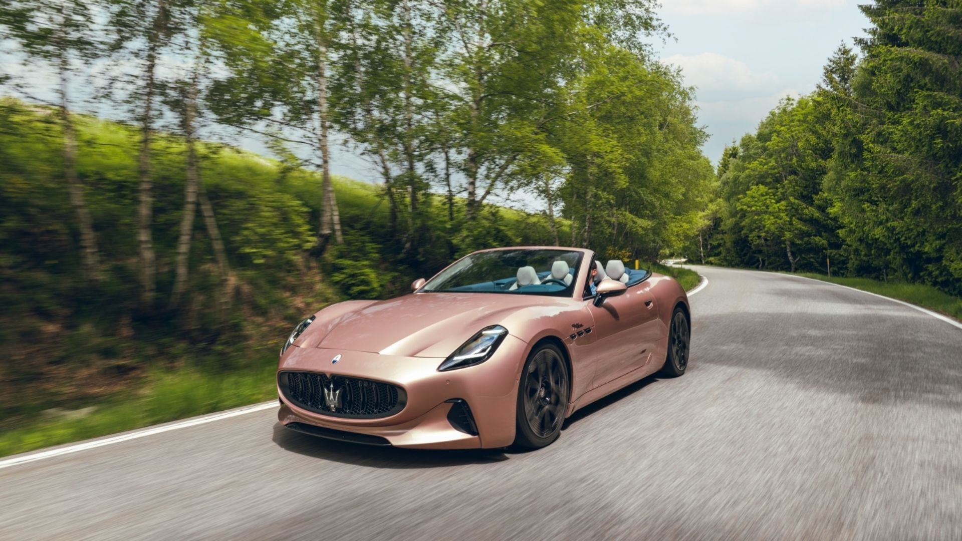 Limited run MC20s And GranCabrio Folgore Headline Maserati s 2024 limited-run-mc20s-and-grancabrio-folgore-headline-maserati-s-2024
