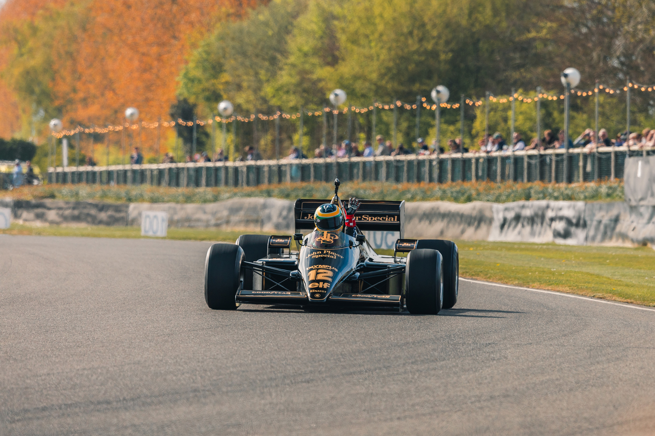 82MM Bruno Senna Lotus 97T 02.jpg