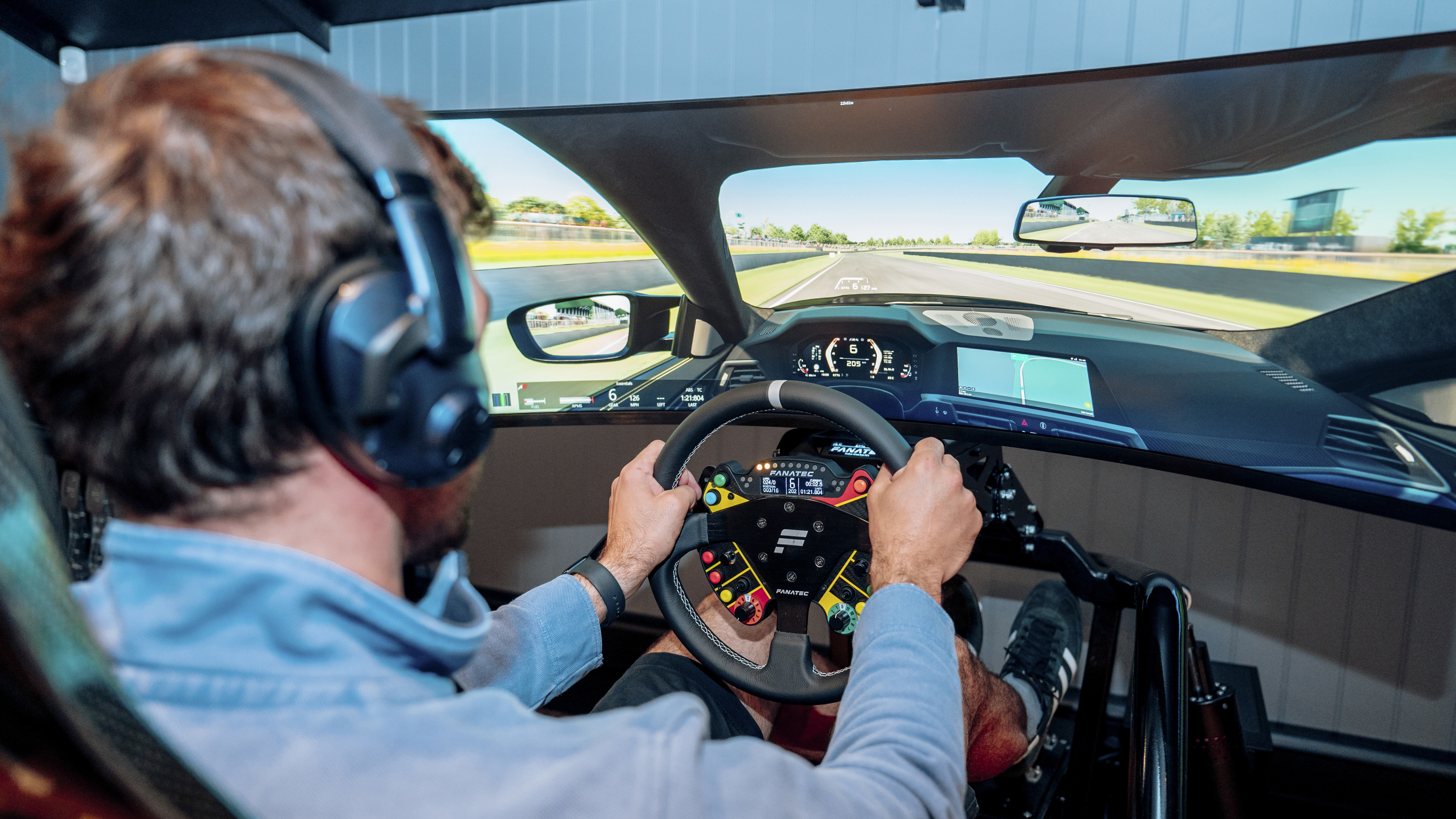 MotorCircuitDrivingSimulators_JaysonFong_2023_53 copy.jpg