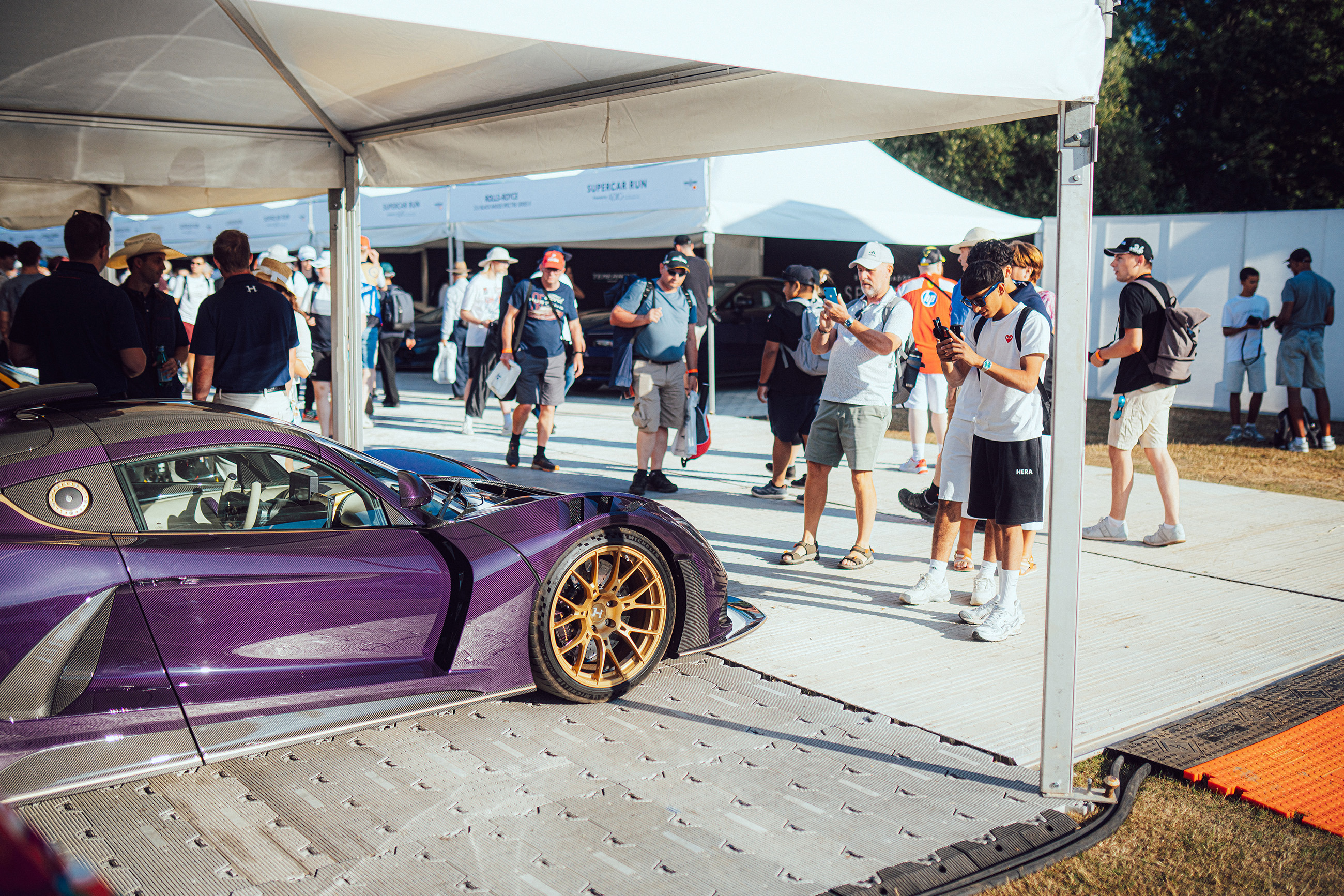 supercar paddock17.jpg
