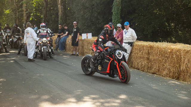 first glance bikes 04.jpg