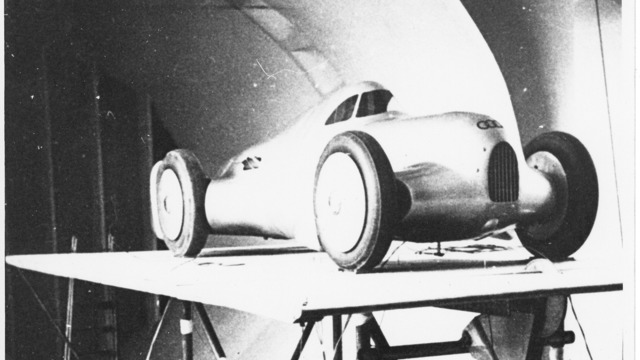 Auto Union's racing division tested the car in the Berlin Adlershof Aeronautical Research Institute wind tunnel in 1934.