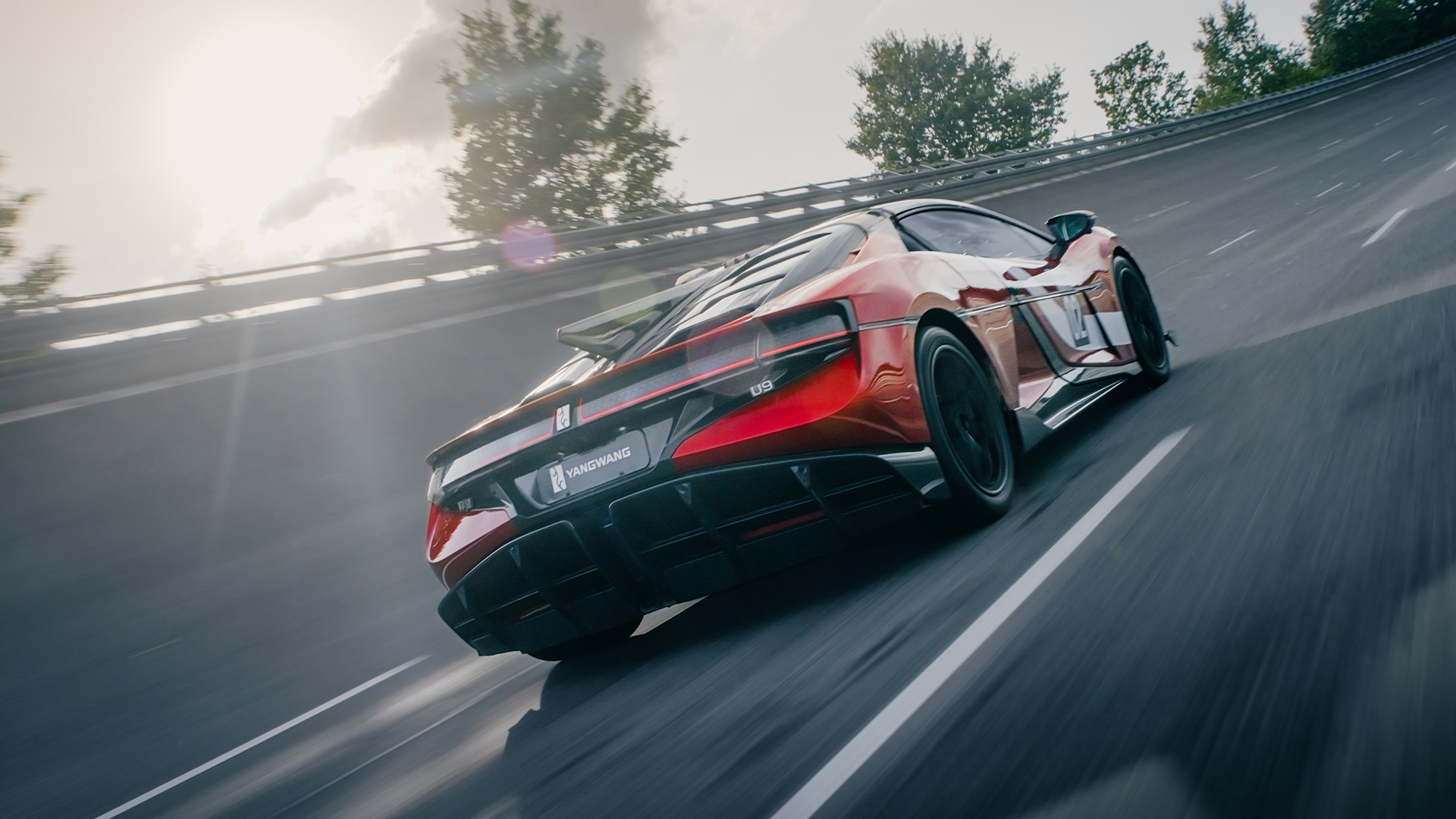 The Yangwang U9 Xtreme recently recorded a top speed of 308.4mph.