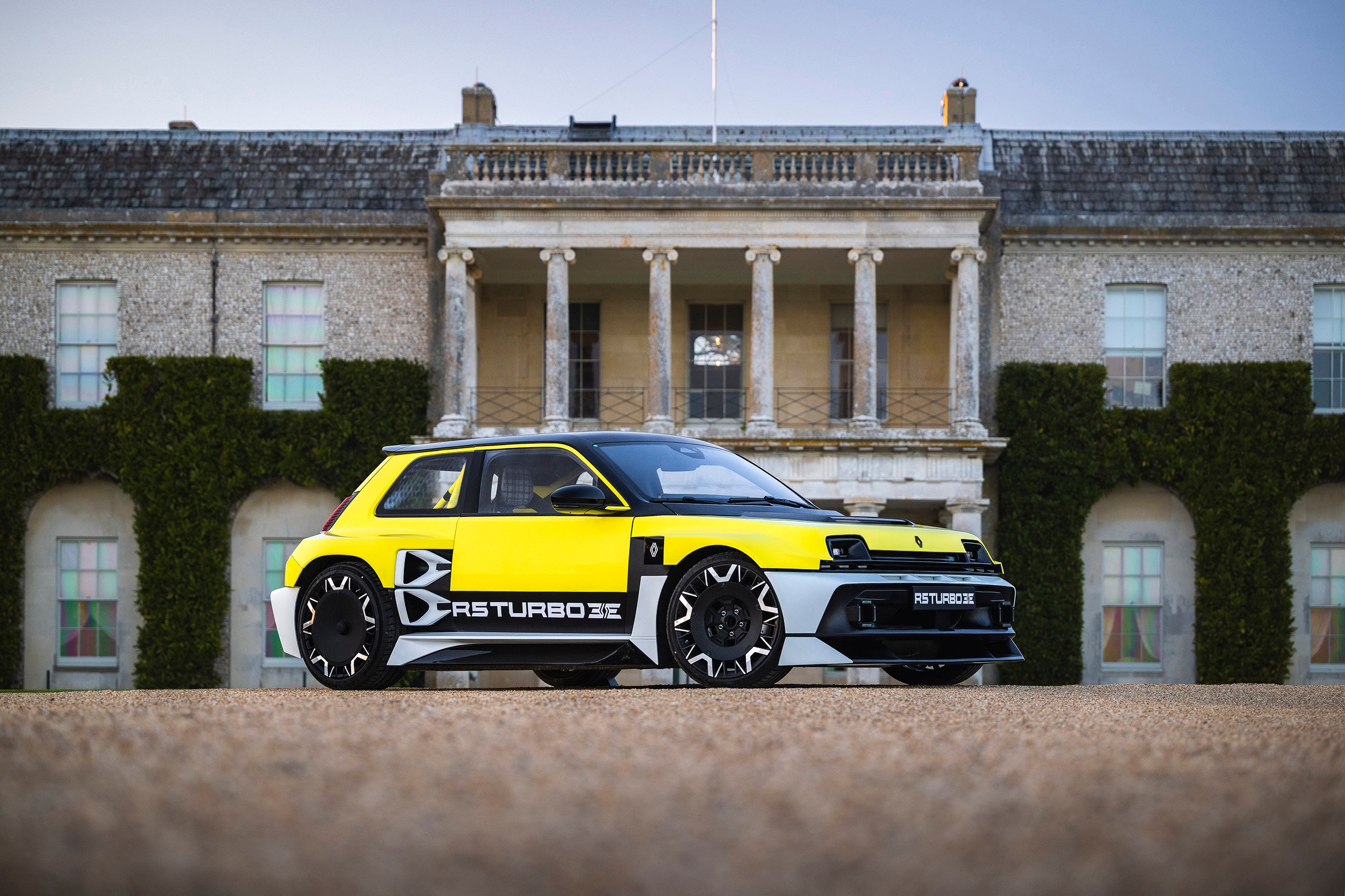 Renault at Festival of Speed 2026 03.jpg