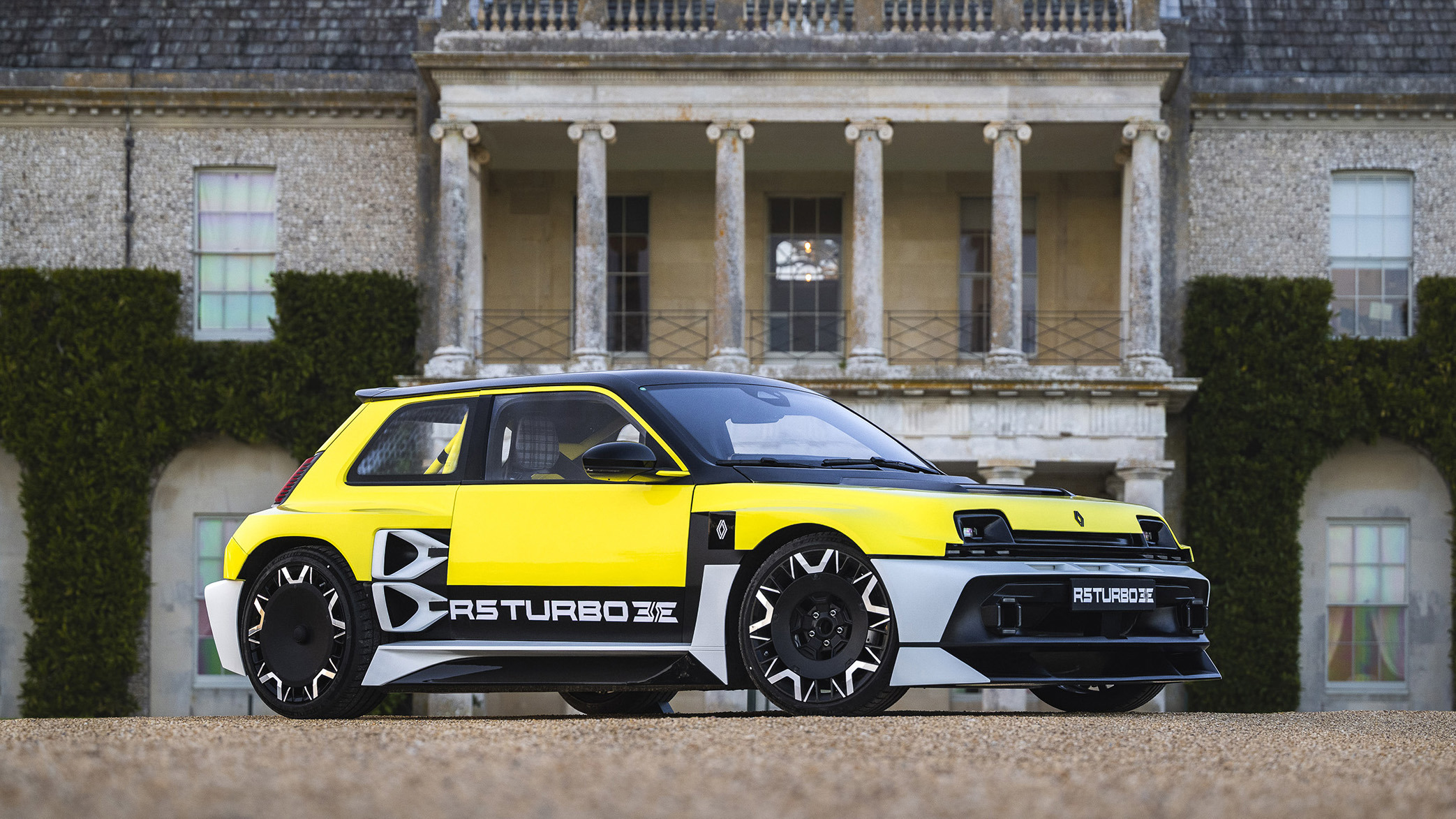 Renault at Festival of Speed 2026 03 copy.jpg