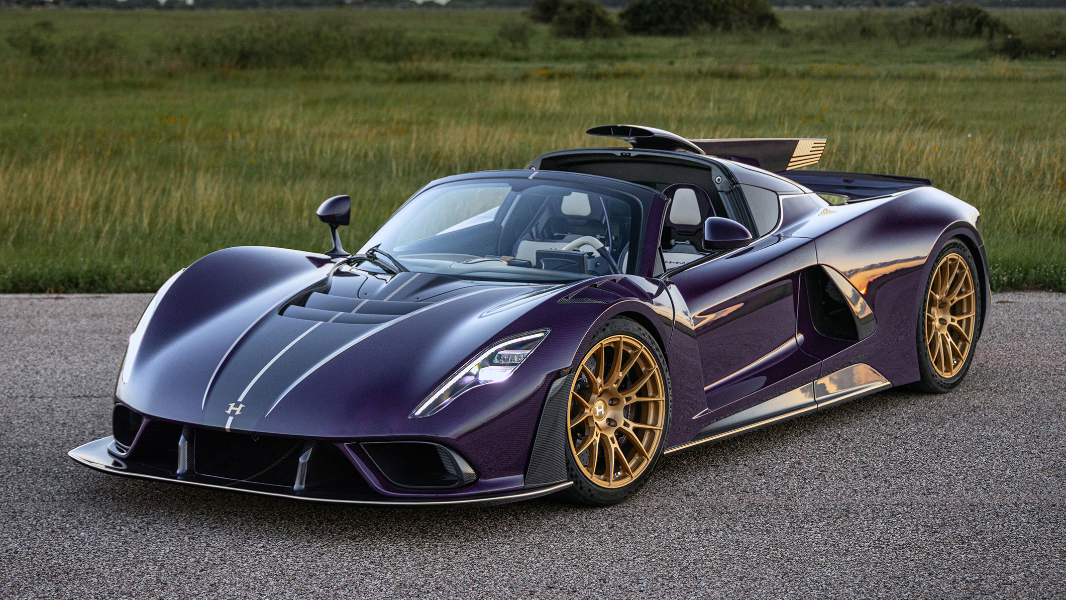 Hennessey-Venom-F5-M-02 copy.jpg