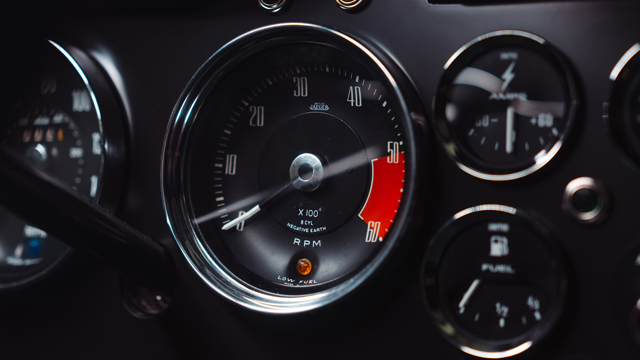 mclaren M6GT FOS 09.jpg