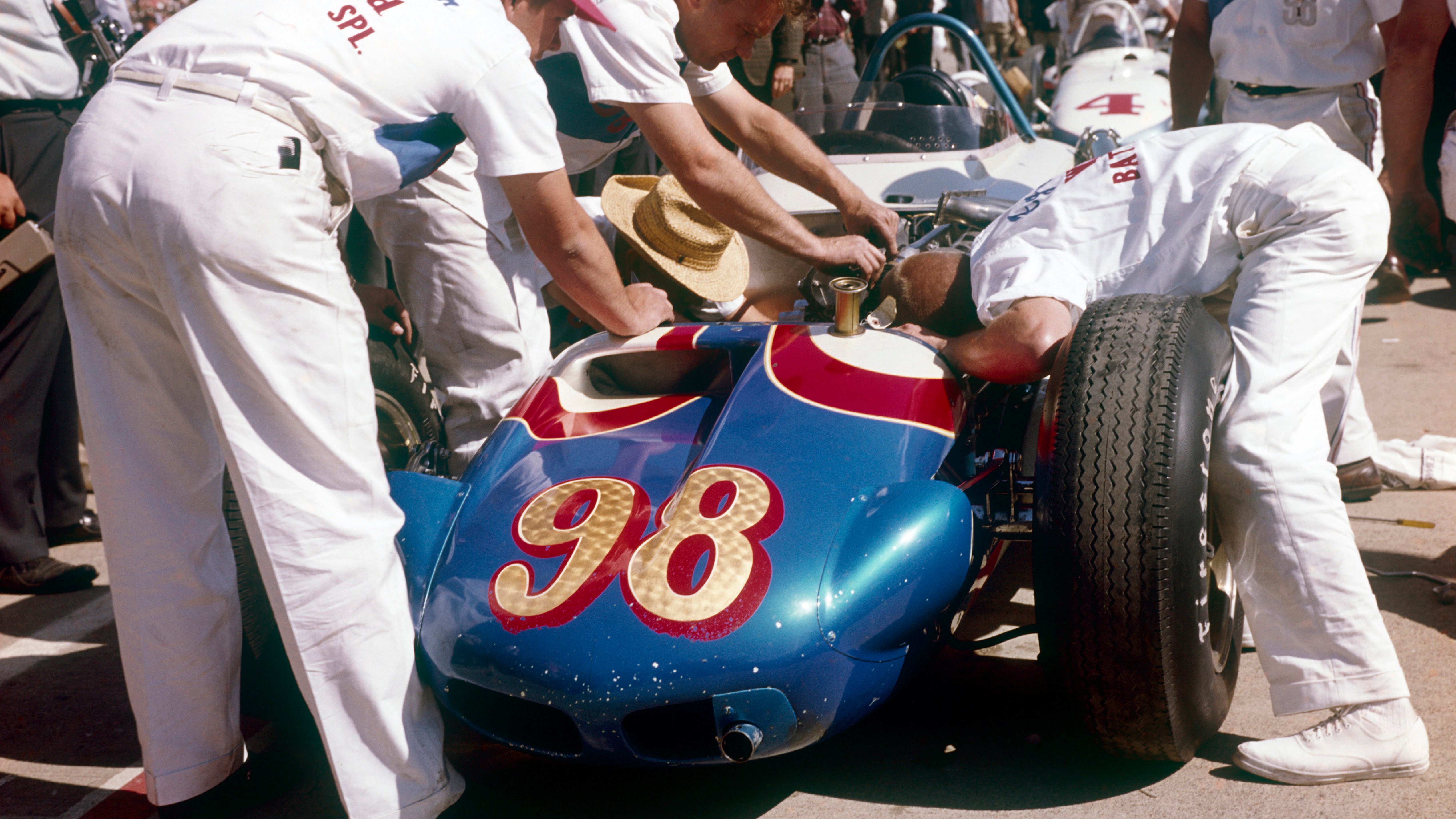 ‘Ol’ Calhoun’ before its victory at the 1963 Indianapolis 500.