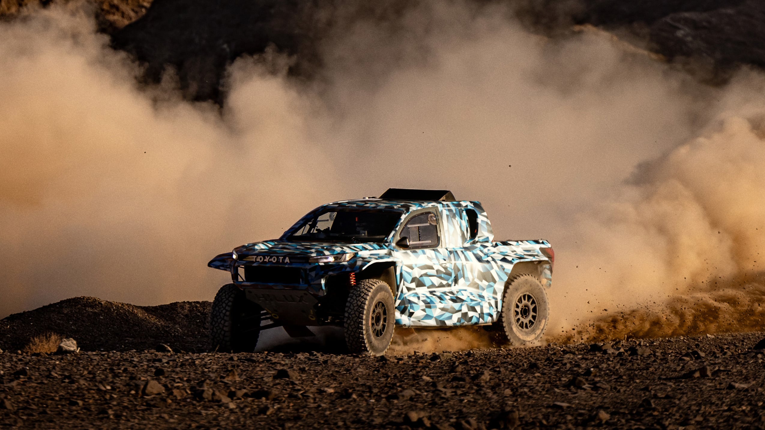 future lab toyota dakar 4.jpg