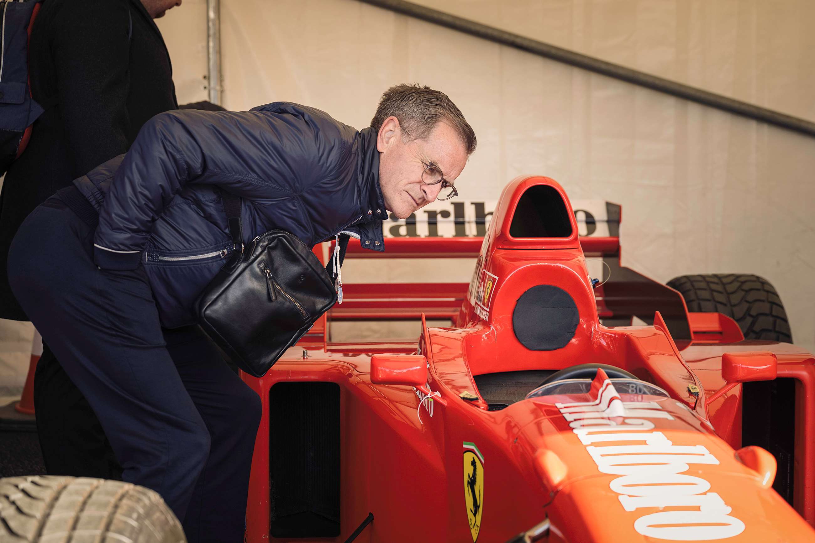 [Gallery] Spectacular collection of V10-era F1 cars | GRR