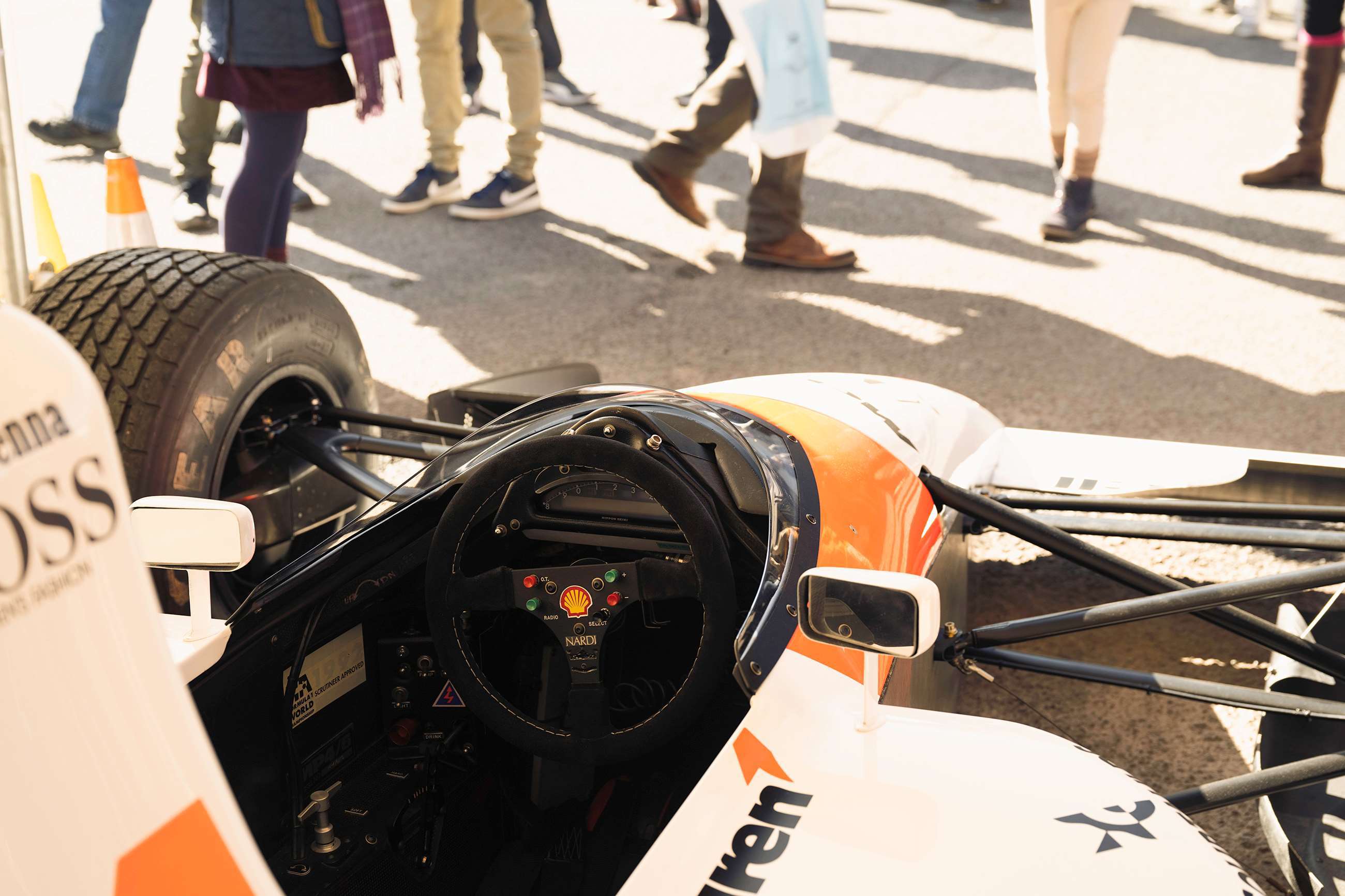 [Gallery] Spectacular collection of V10-era F1 cars | GRR