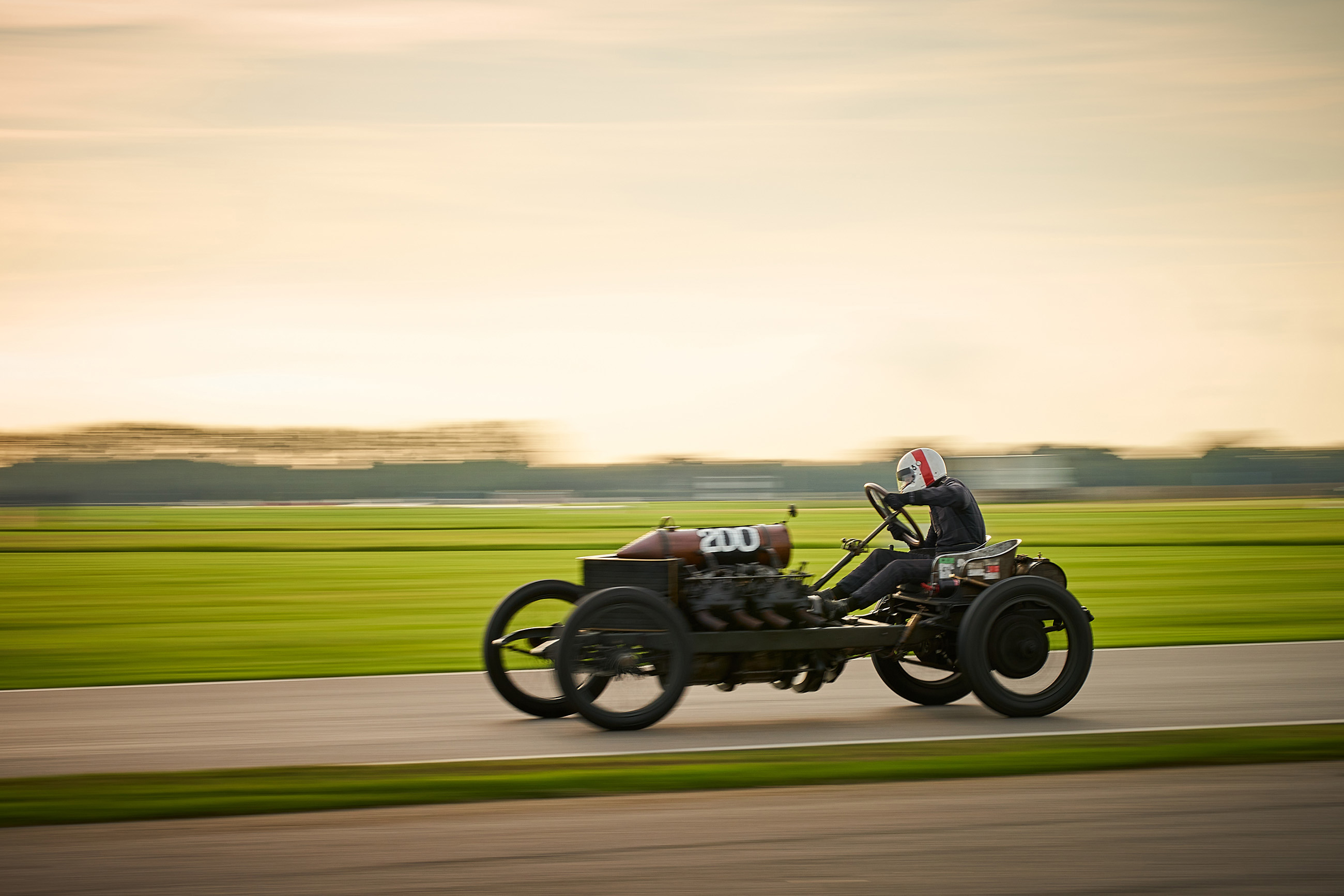 S.F. Edge Trophy 82MM 02.jpg