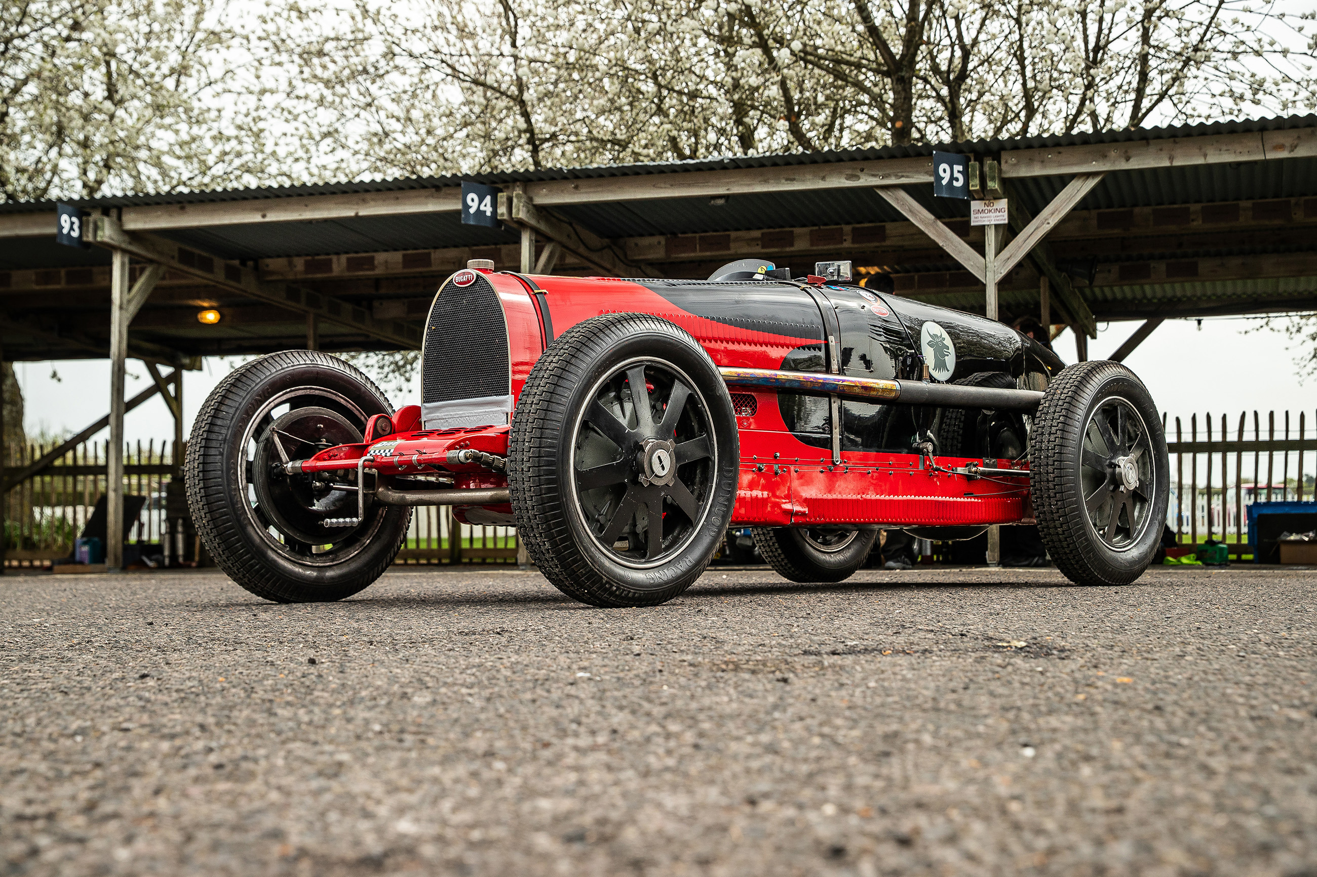 Bugatti Type 51 ctr JH11.jpg