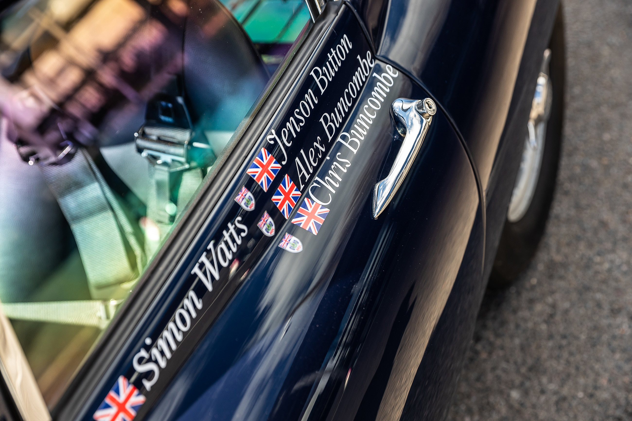 Jaguar E-type 83MM testing ctr JH 07.jpg