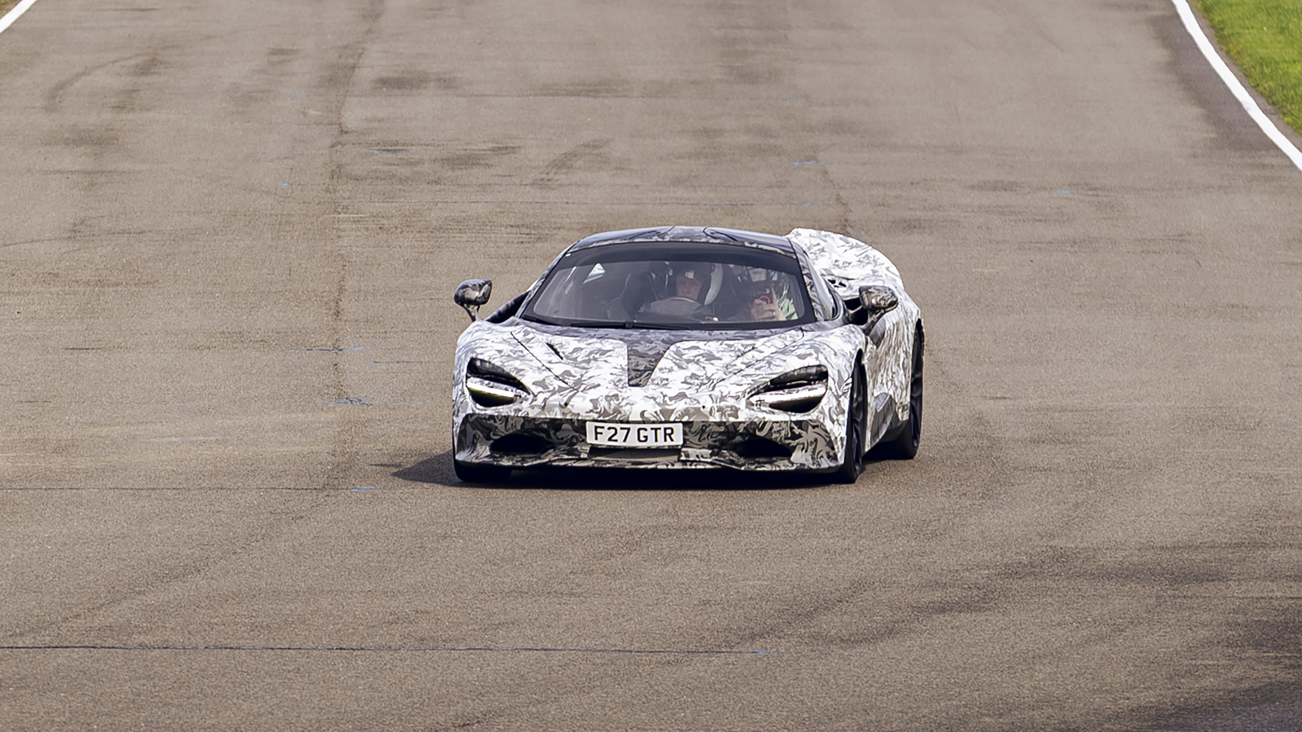 Lanzante 95-59 Goodwood 02.jpg