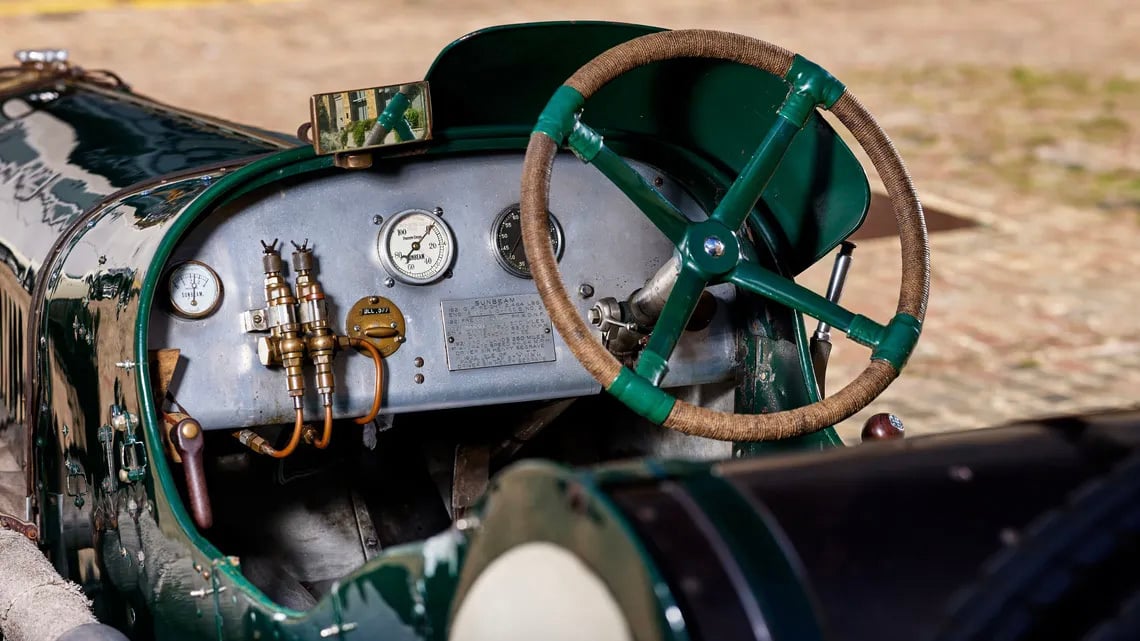 gallery 2 b copy.jpg