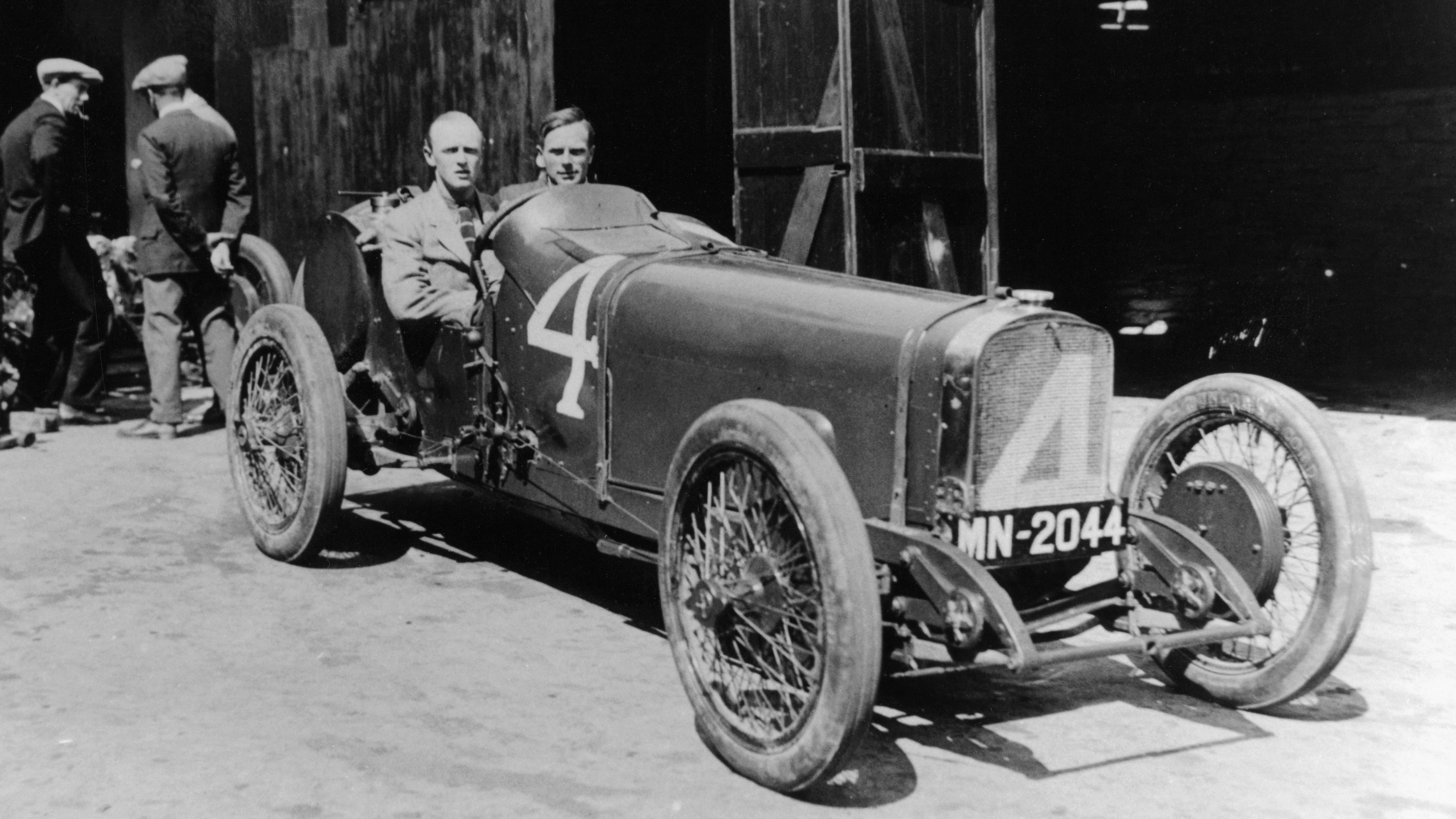 Segrave in a Sunbeam at the Isle of Man for the 1922 RAC Tourist Trophy.