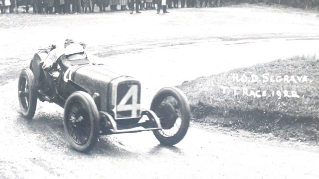 rac tt 1922 copy.jpg