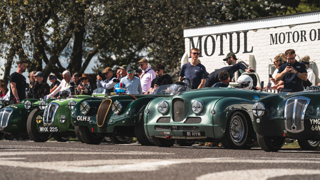 peter collins official practice 02.jpg