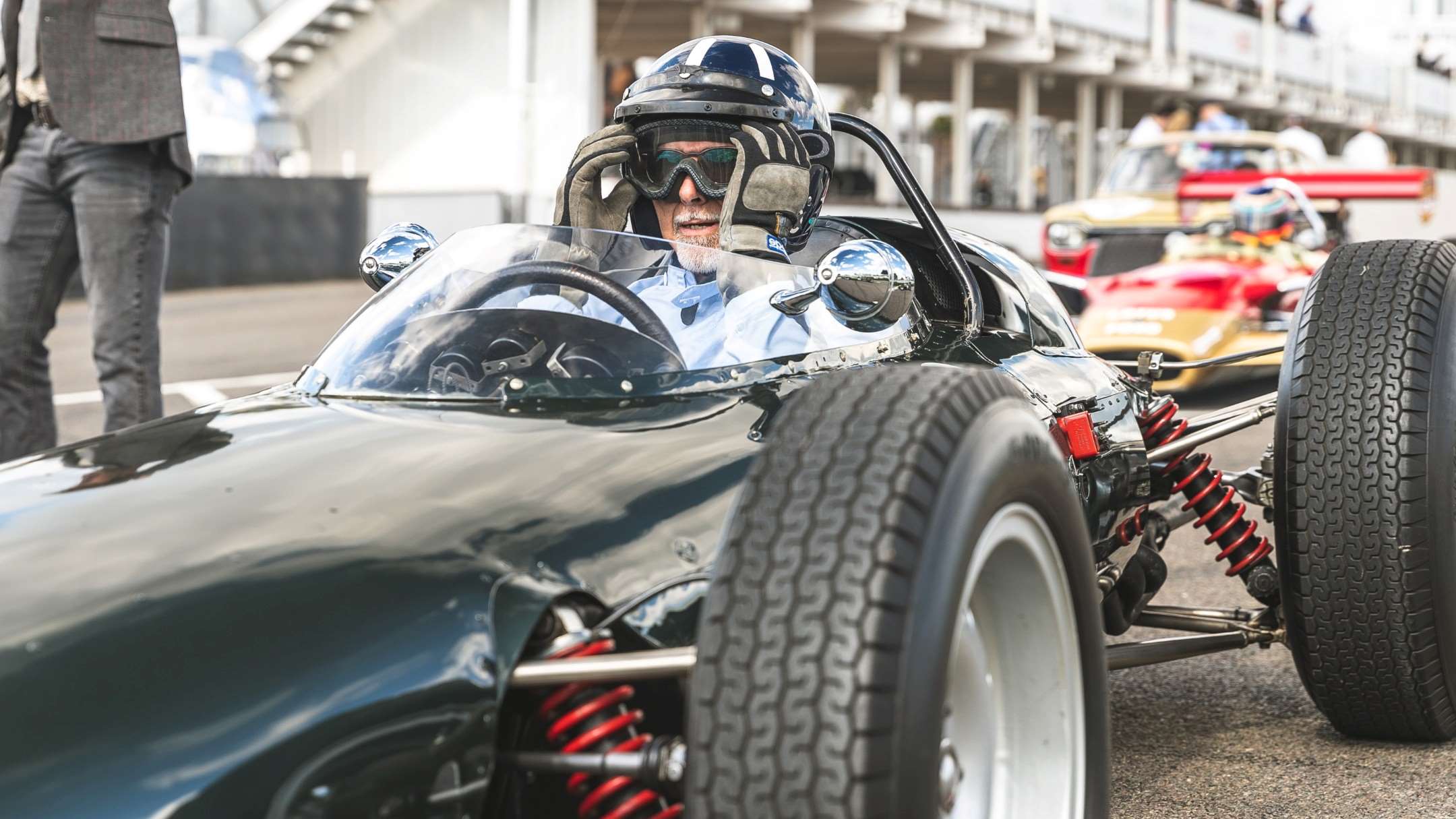 Happy memories during tribute to Graham Hill GRR