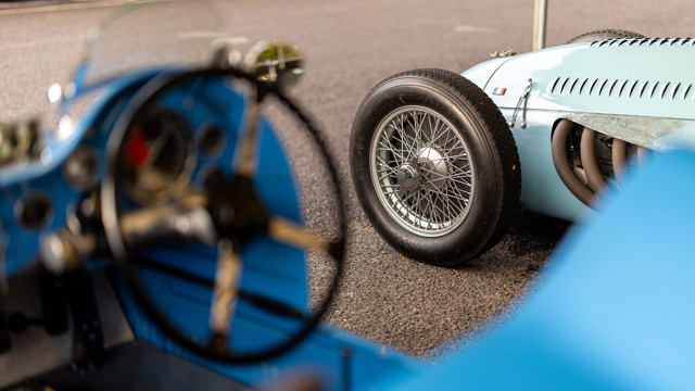 sunday morning rev 25 09.jpg