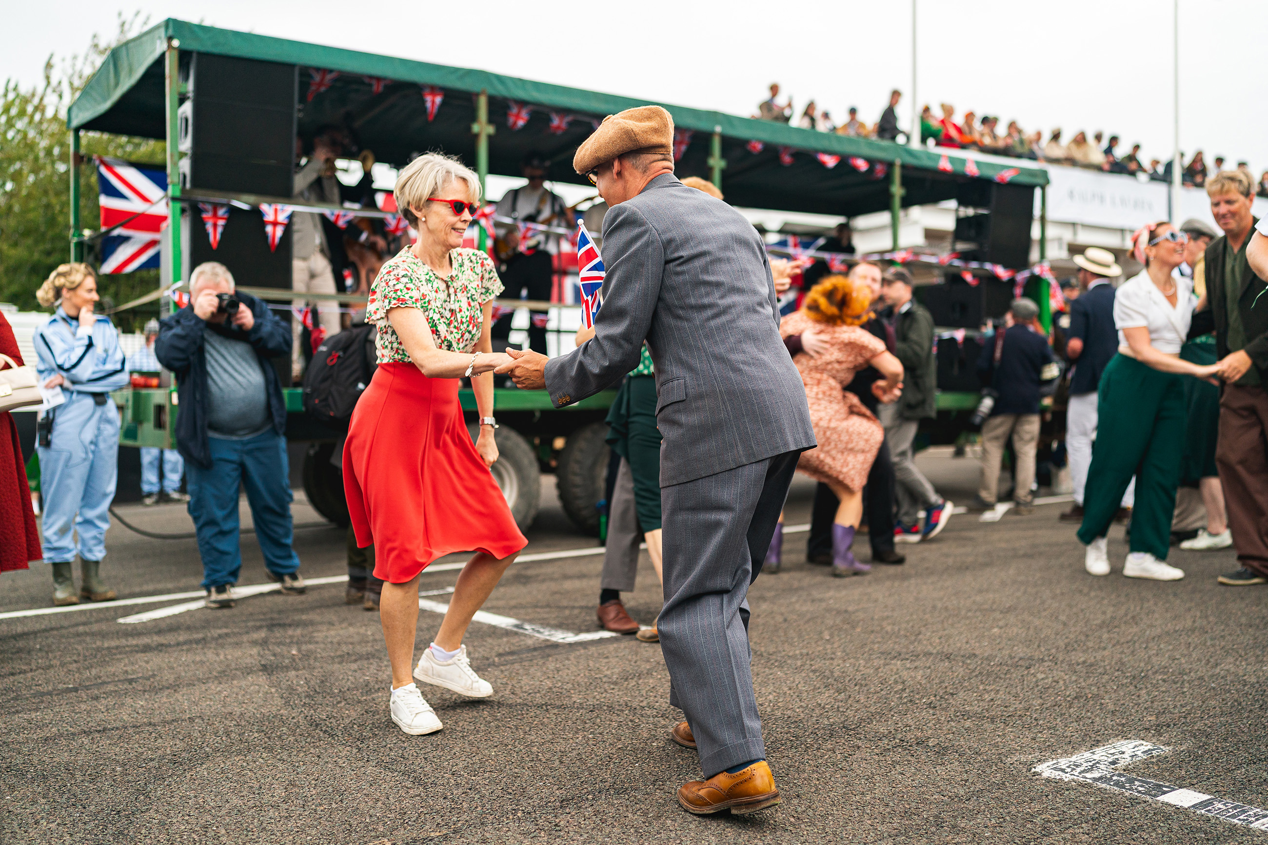 ve day celebrations revival 25 01.jpg