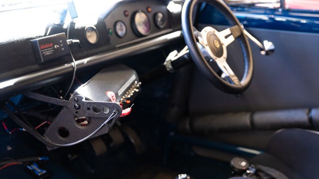 ford zodiac revival ctr toby 05.jpg