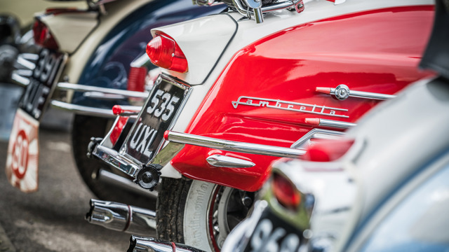 rev vespas announcement 03.jpg