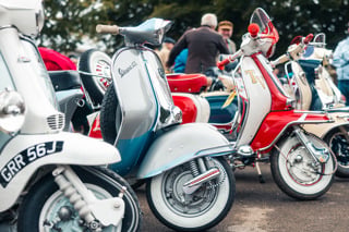 rev vespas announcement 09.jpg