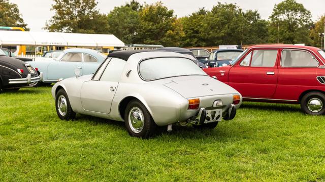 JH_Toyota_rear.jpg