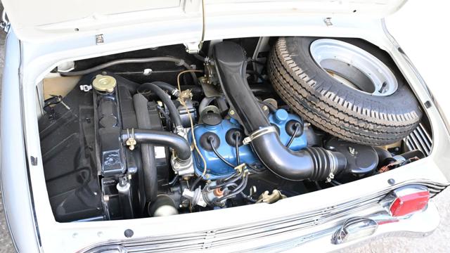 MazdaP360Carol_engine.jpg