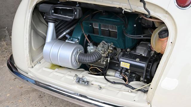 Subaru_360_engine.jpg