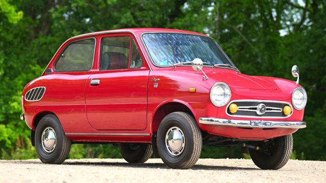 Suzuki_360_Fronte_front.jpg