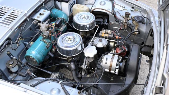 Toyota_Sports_800_engine.jpg