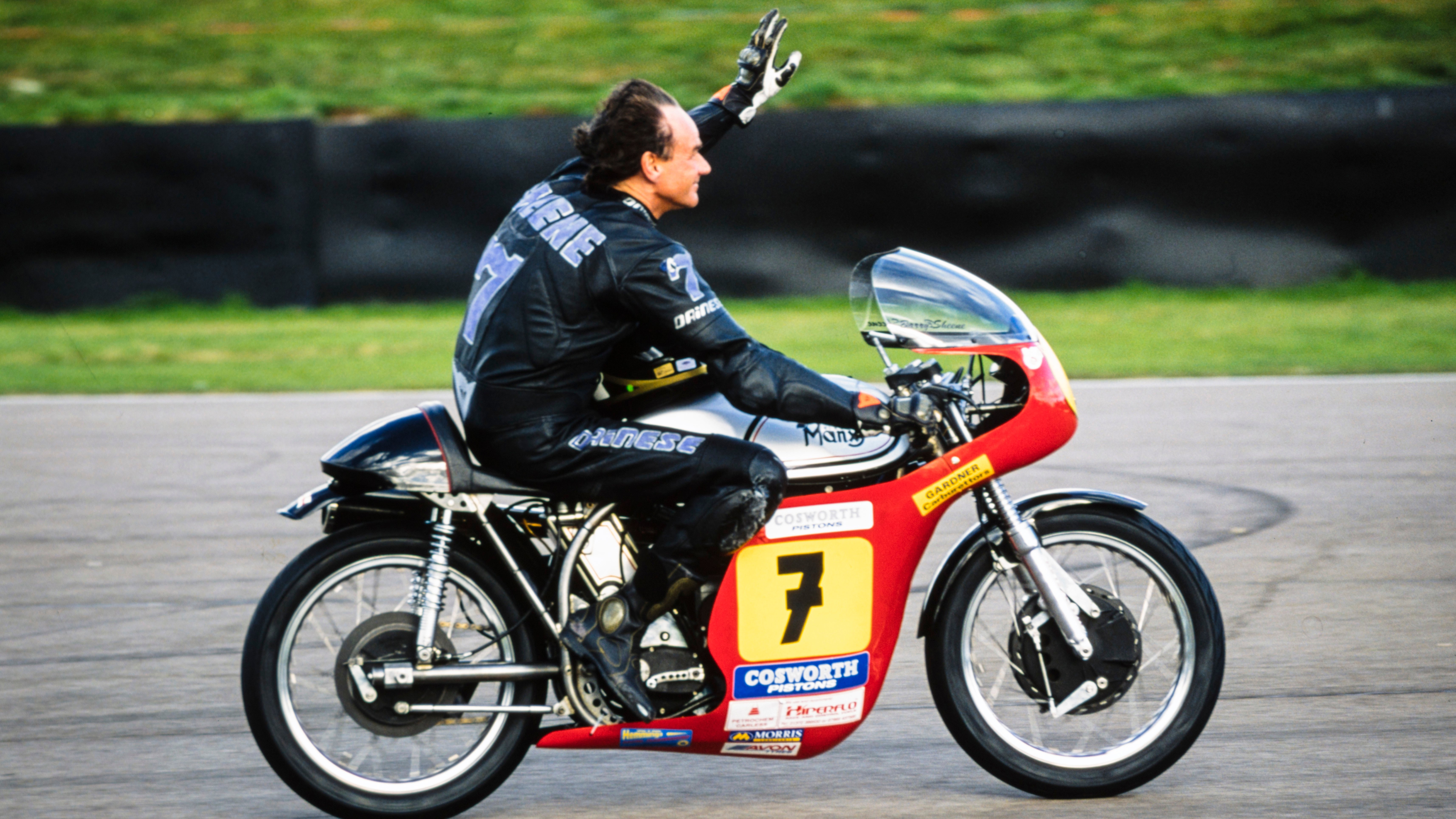 Getty barry sheene at revival copy.jpg