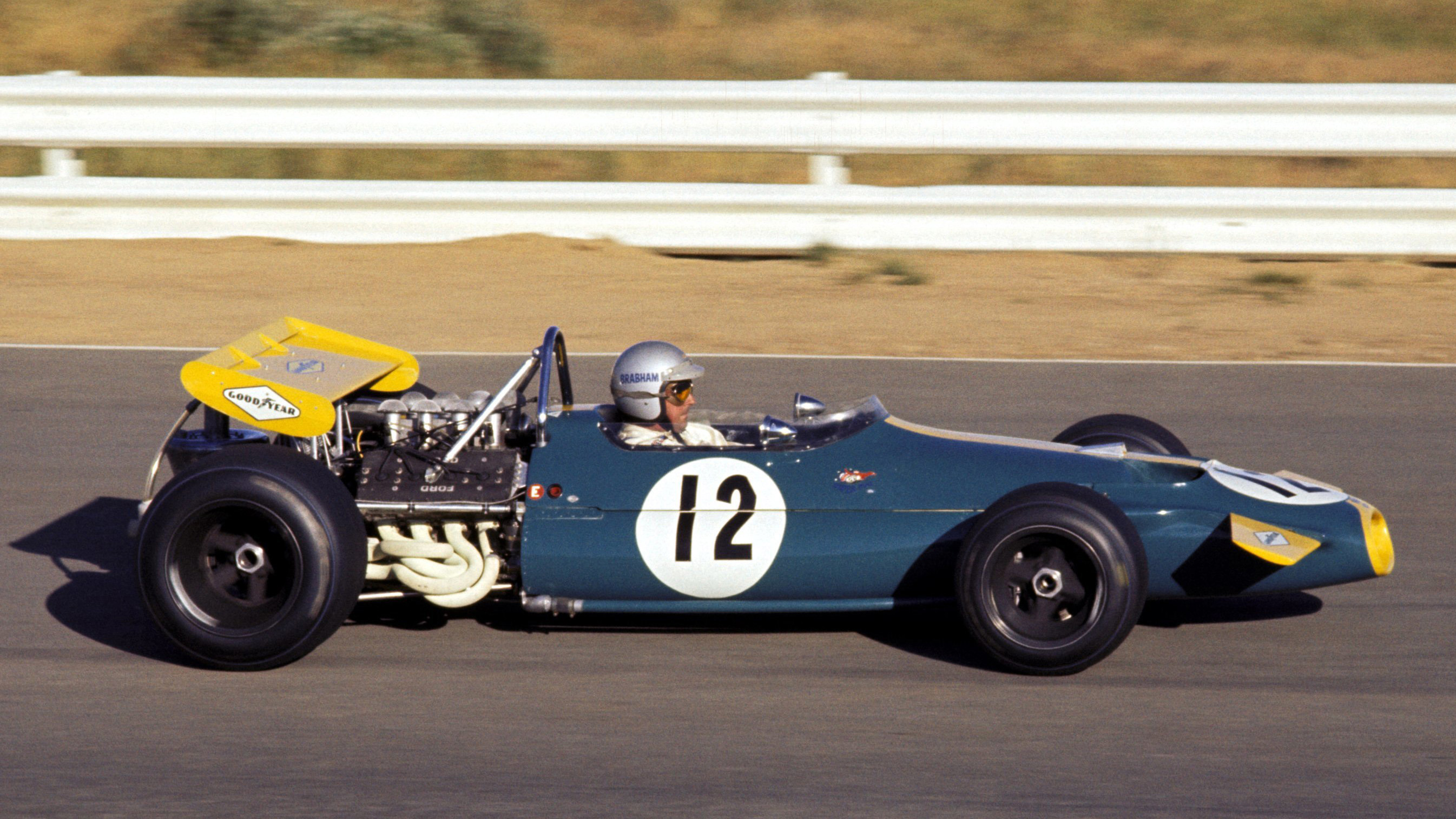 The final victory of Brabham's F1 career came at the opening race of the 1970 season, at Kyalami, South Africa, with the BT33.