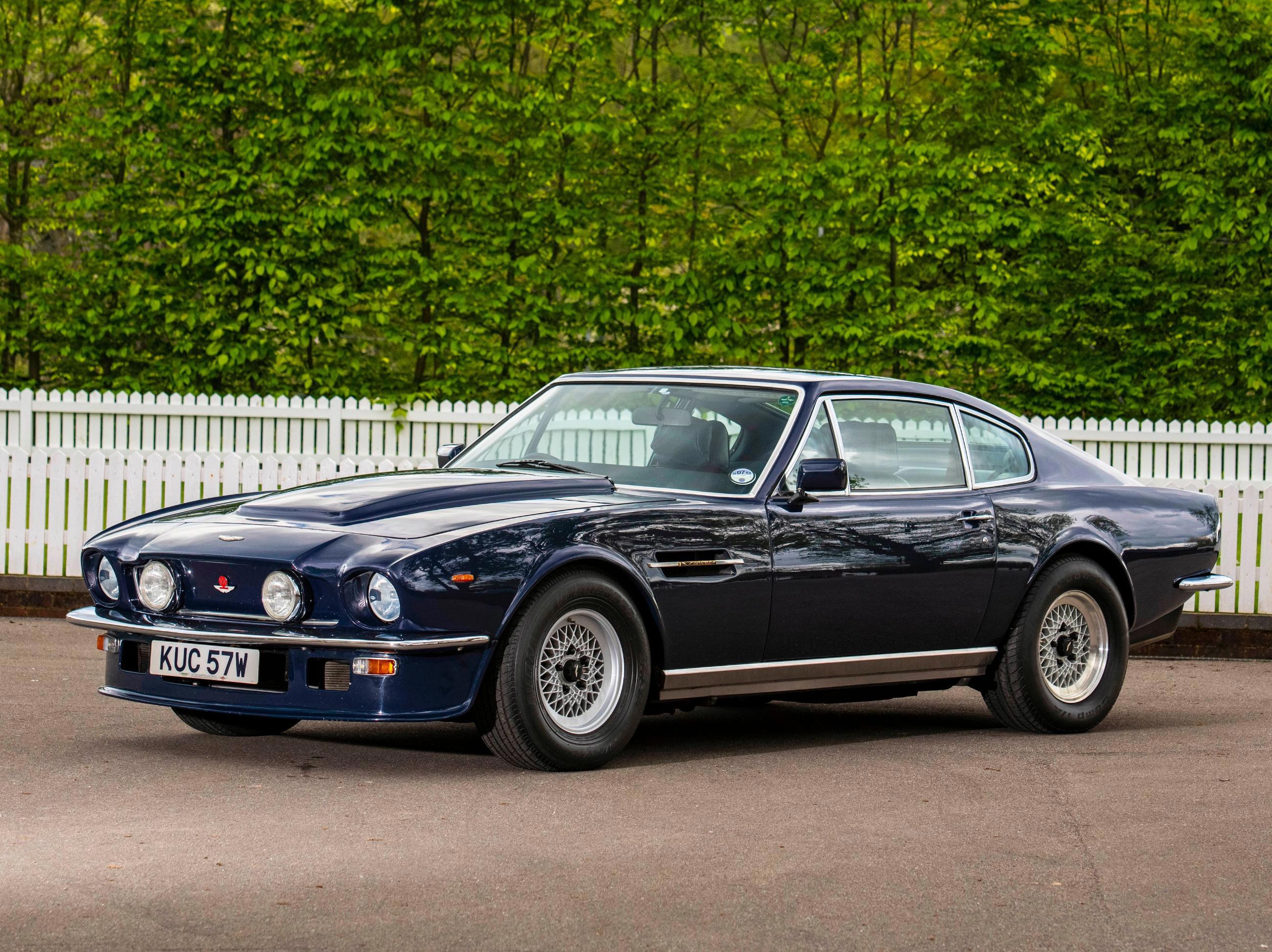 Aston Martin Vantage front.jpg