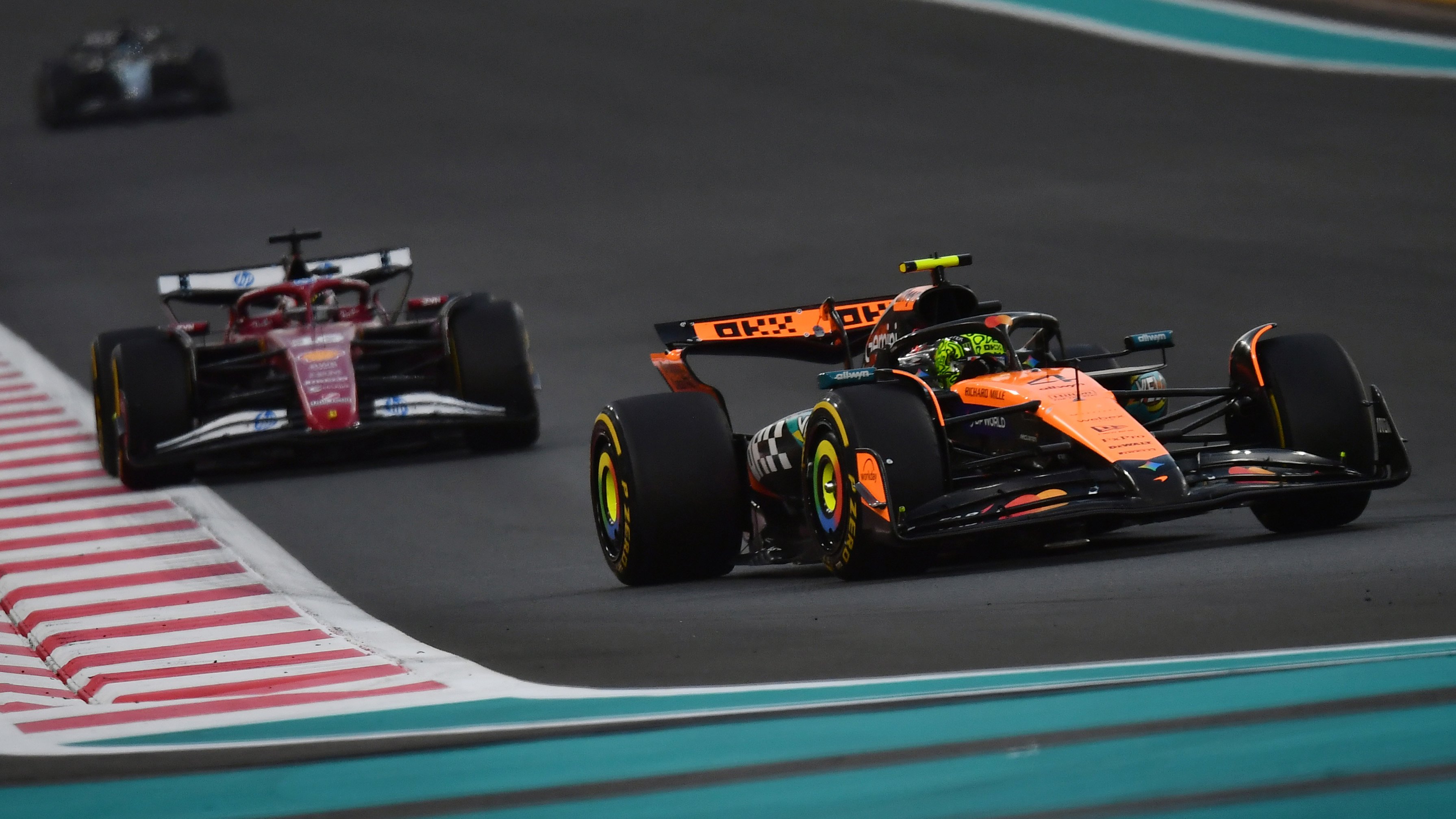 abu dhabi gp 25 norris leclerc.jpg