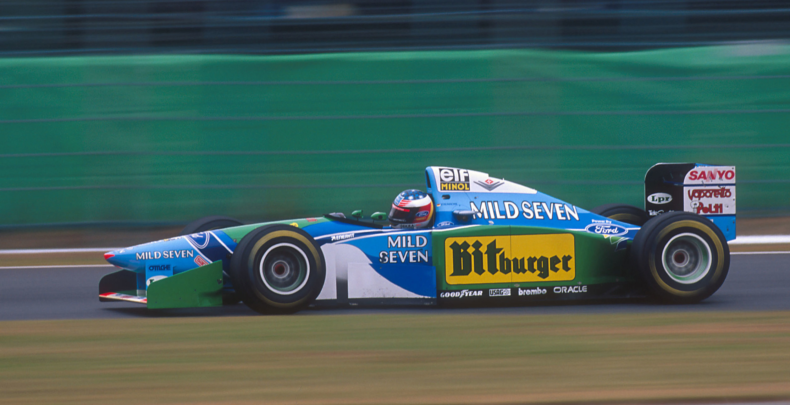 hill schumacher japan 94 3 copy.jpg