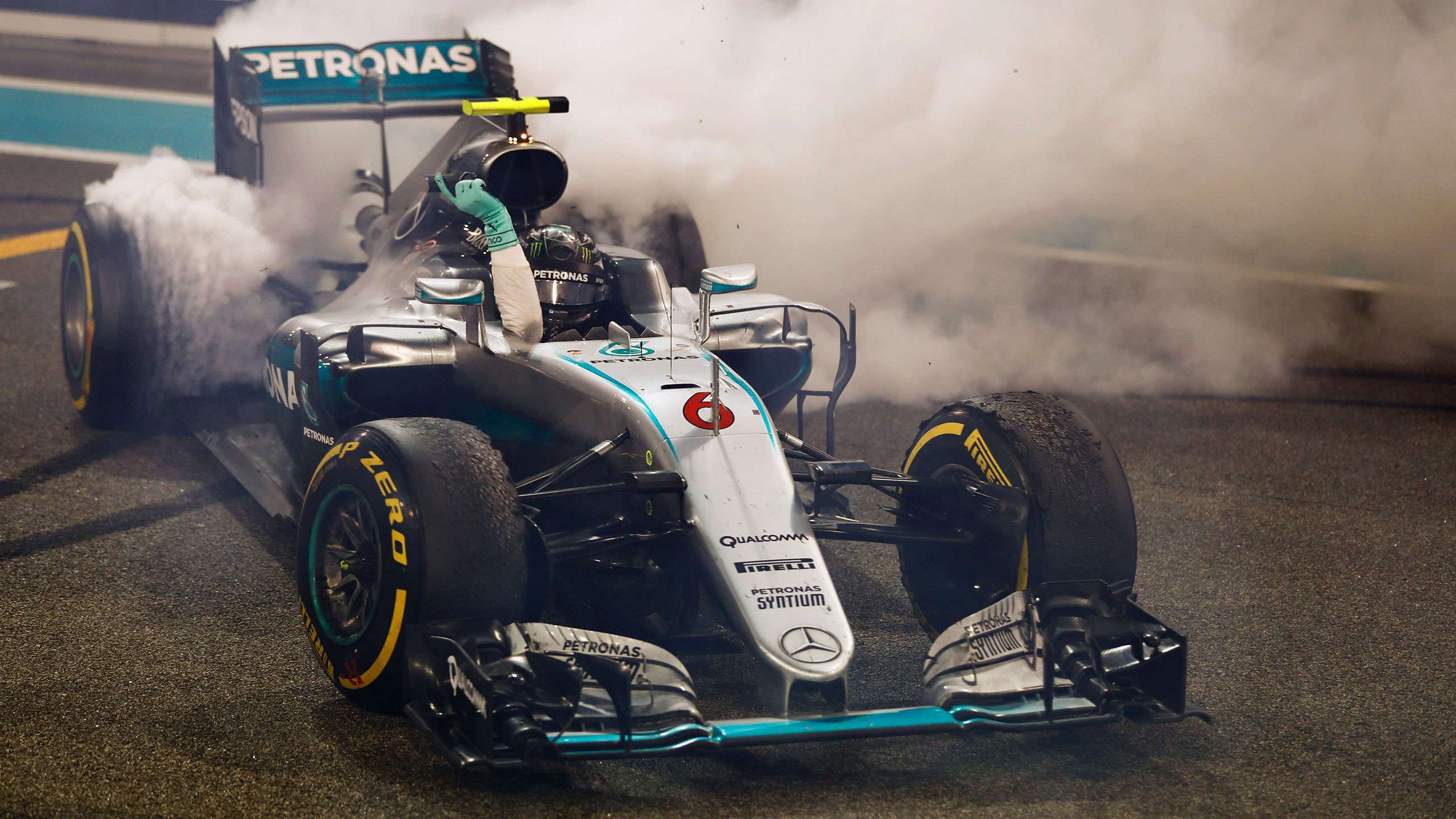 best-f1-cars-of-all-time-Mercedes W07.jpg